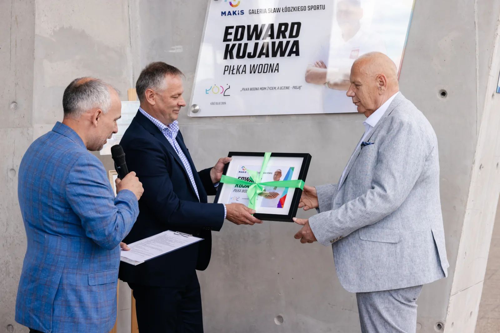Łódź upamiętniła legendę sportu. Nowa tablica przy Atlas Arenie – zdjęcie 5