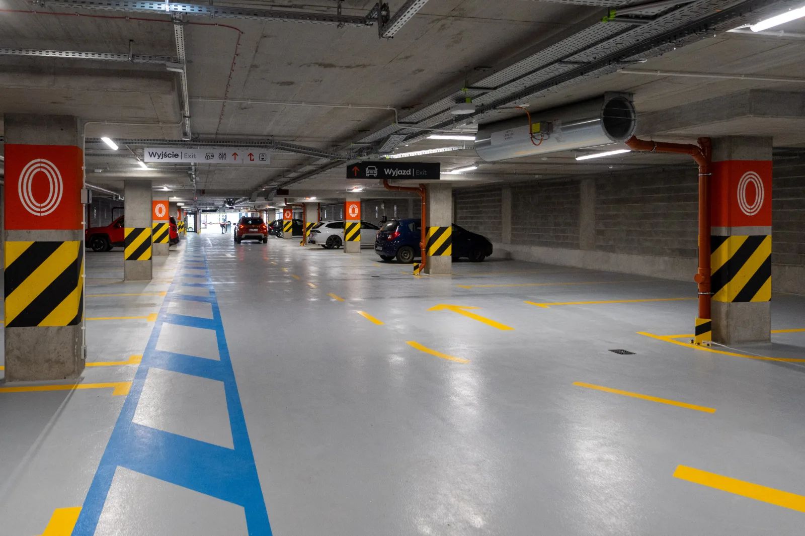 Łódź ma drugi parking kubaturowy. Pierwszy stał niemal pusty – zdjęcie 2