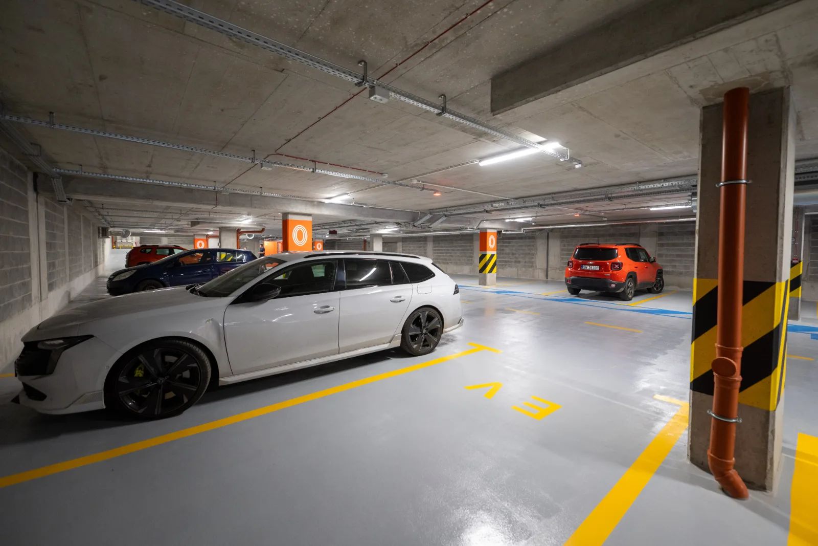 Łódź ma drugi parking kubaturowy. Pierwszy stał niemal pusty – zdjęcie 6