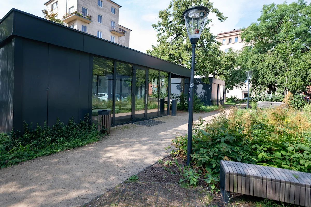 Skwer Wiedźmina z gastronomią. Dwa lokale ruszą w sierpniu – zdjęcie 5