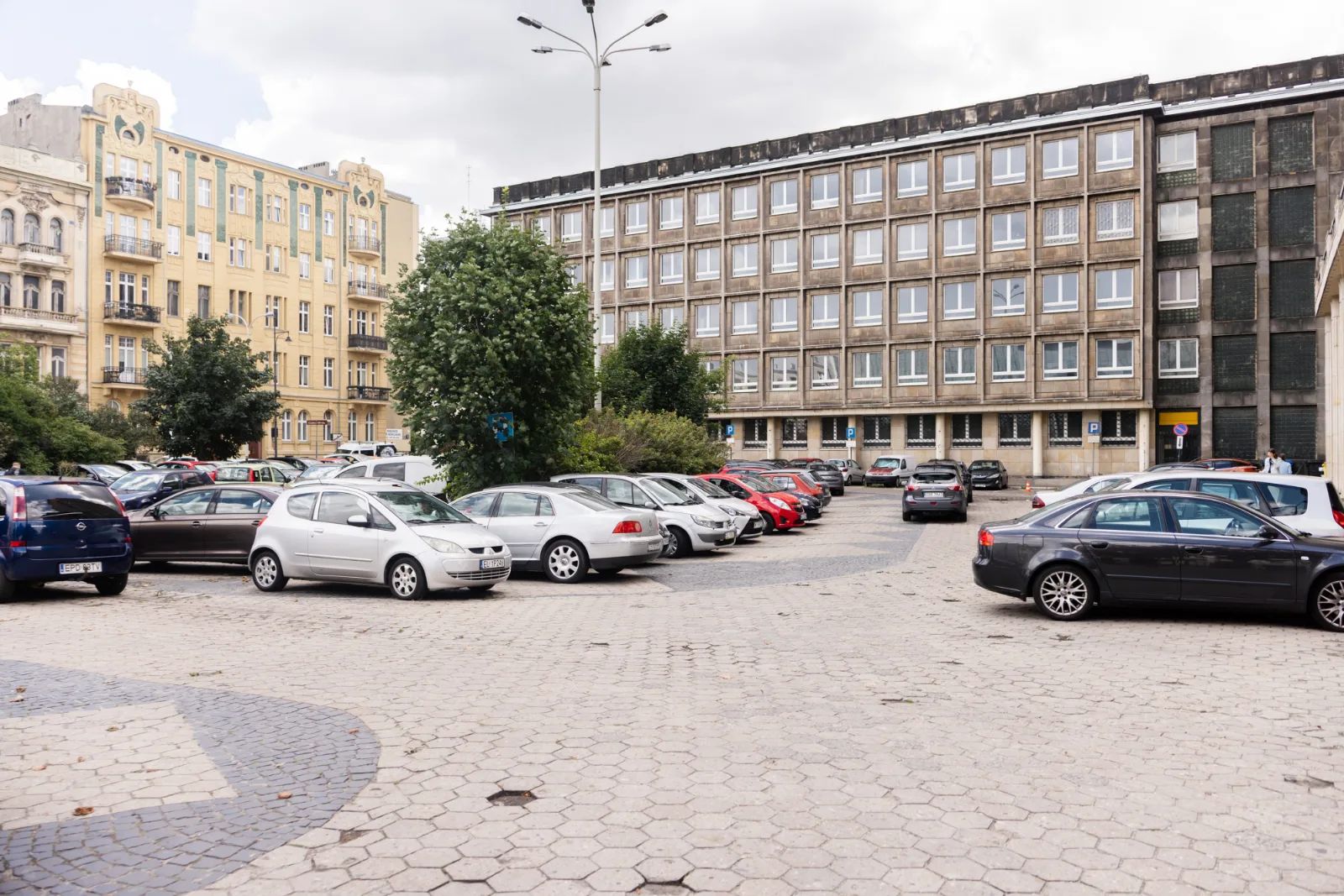 Koniec parkingu przy Filharmonii. Plac 4 Czerwca zmieni oblicze – zdjęcie 5