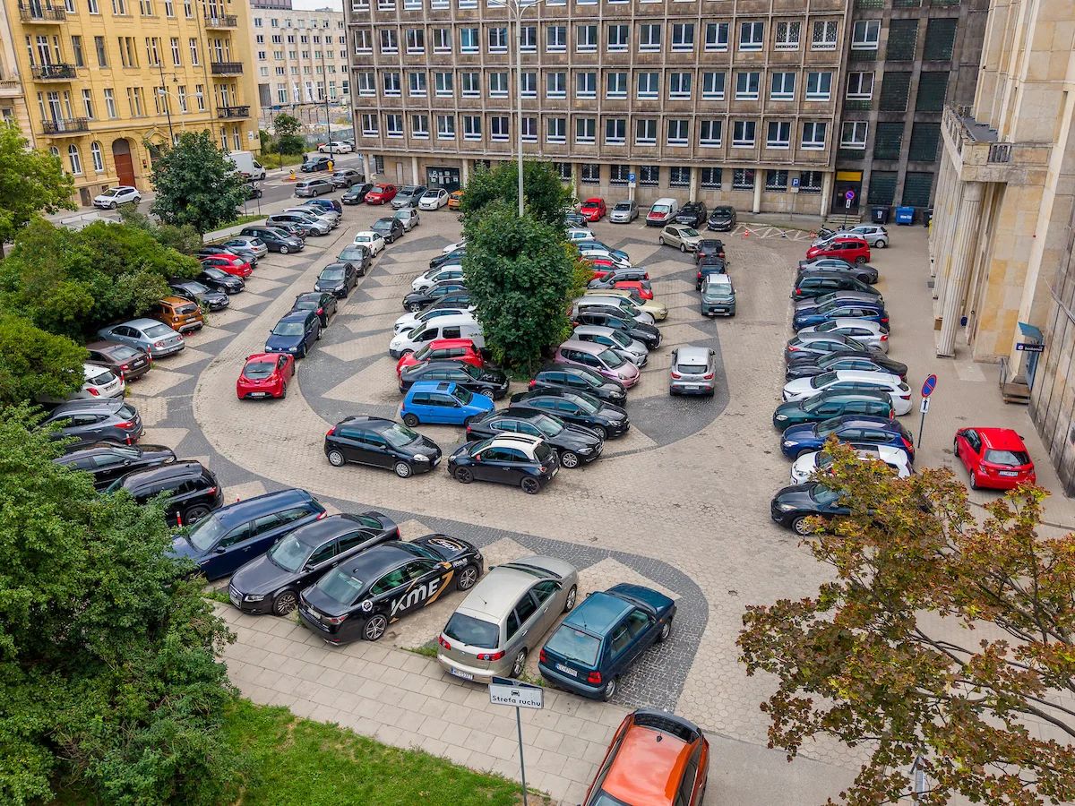 Koniec parkingu przy Filharmonii. Plac 4 Czerwca zmieni oblicze – zdjęcie 2
