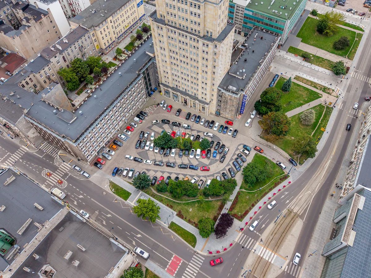 Koniec parkingu przy Filharmonii. Plac 4 Czerwca zmieni oblicze – zdjęcie 5