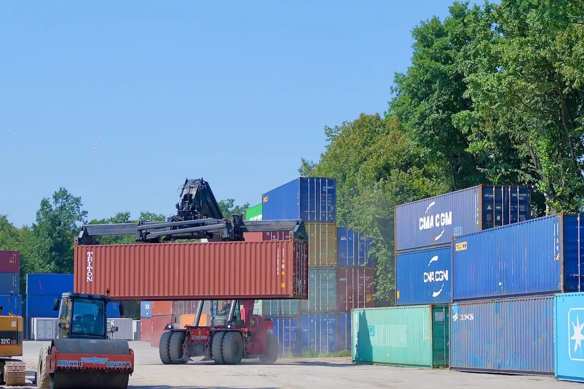 750-metrowe składy wjadą na Żabieniec. Terminal po dużej rozbudowie – zdjęcie 2