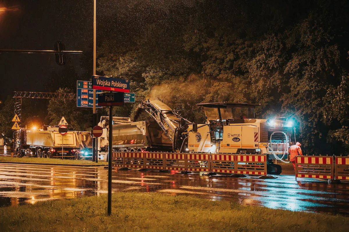 Nocny remont na Dołach. Drugi lewoskręt ma rozładować korki – zdjęcie 4