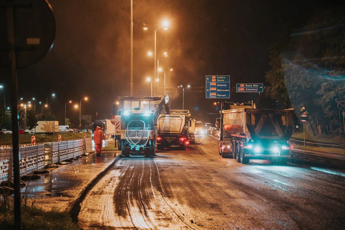 Nocny remont na Dołach. Drugi lewoskręt ma rozładować korki – zdjęcie 5