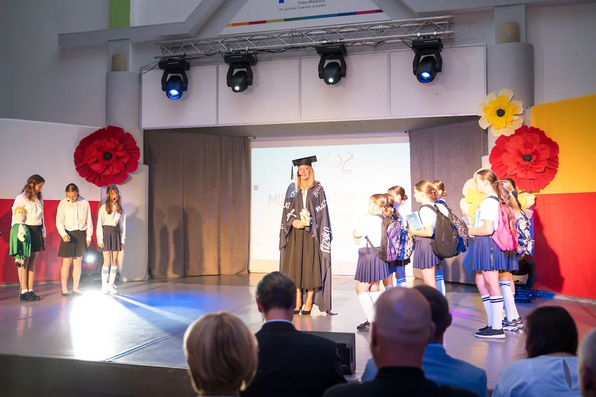 Rok szkolny ruszył w Łodzi. Miejska inauguracja w Pałacu Młodzieży – zdjęcie 5