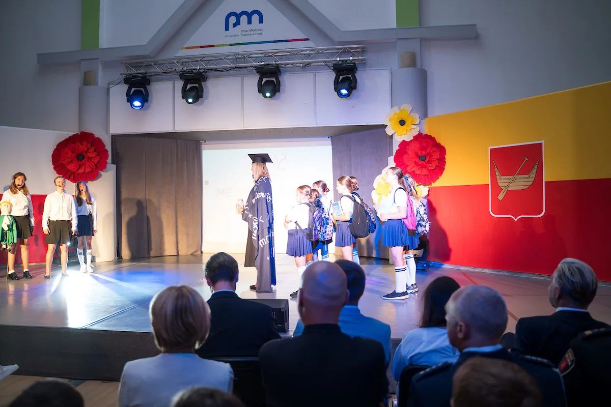 Rok szkolny ruszył w Łodzi. Miejska inauguracja w Pałacu Młodzieży – zdjęcie 6