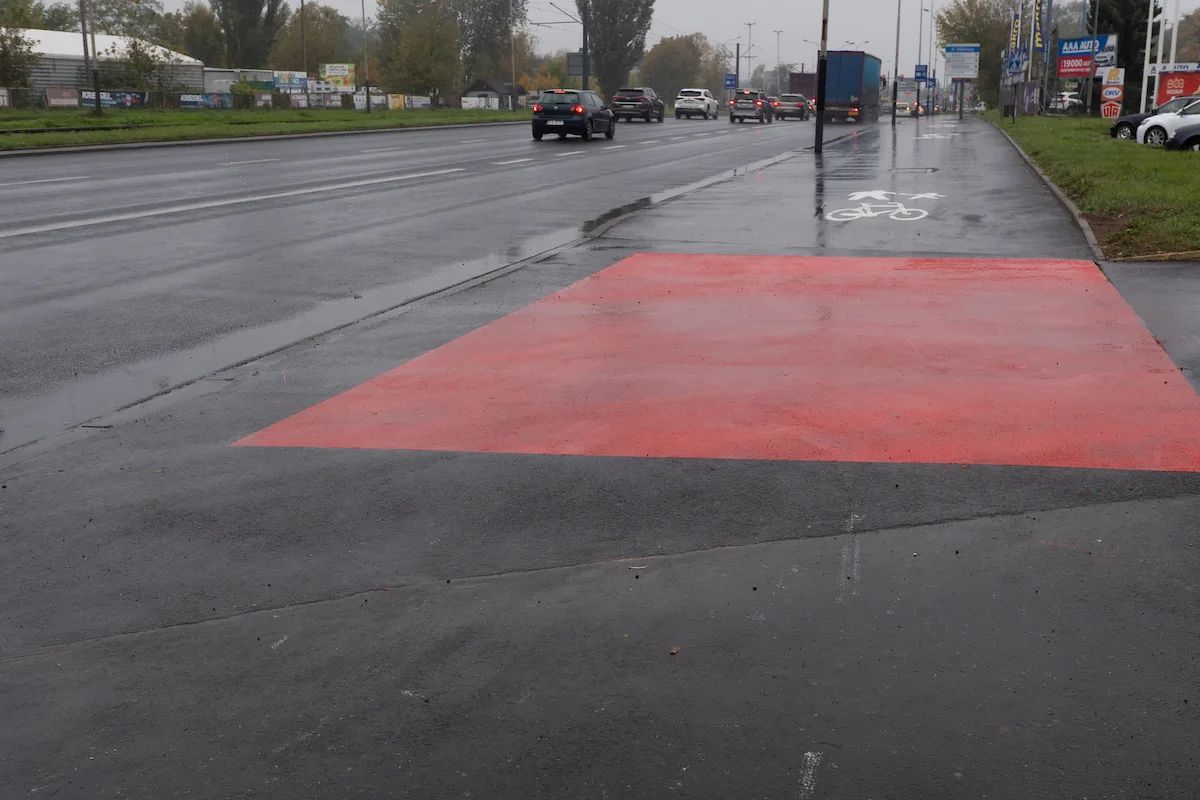 Rowerowa metamorfoza al. Włókniarzy. Pierwszy etap gotowy – zdjęcie 3