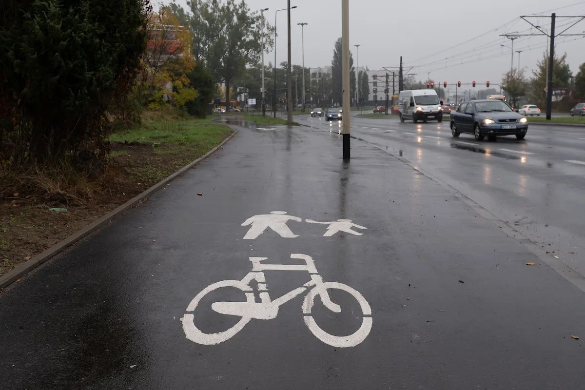 Rowerowa metamorfoza al. Włókniarzy. Pierwszy etap gotowy – zdjęcie 6
