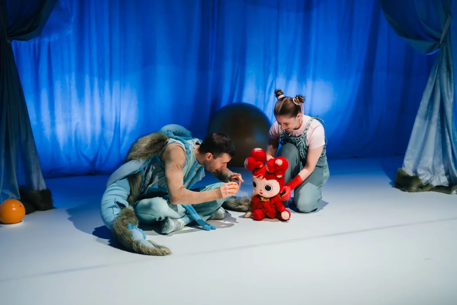 Strach bez potworów. Teatr Pinokio rozmawia z dziećmi o przemijaniu – zdjęcie 6
