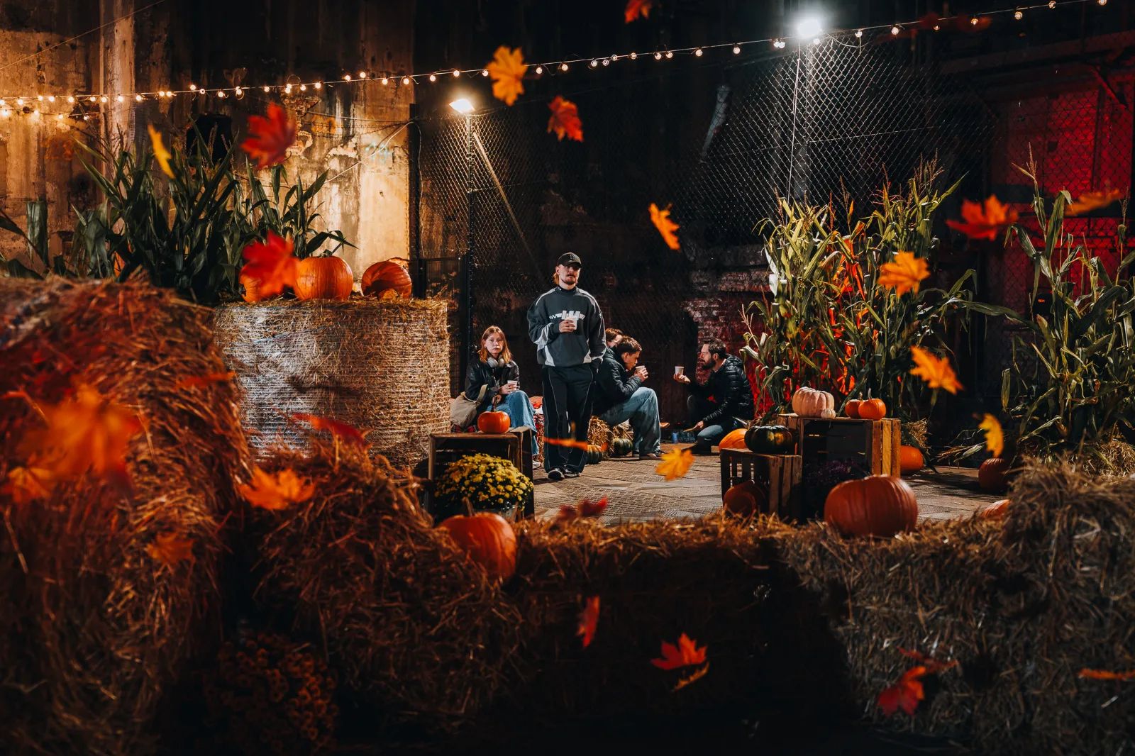 Halloween w Fuzji. Tajemnicza gra miejska w dawnej fabryce – zdjęcie 1