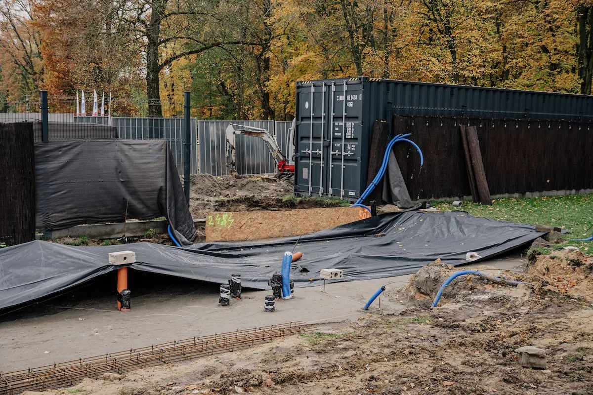 Fala rozbudowuje saunarium. Pierwsza nowa sauna już powstaje – zdjęcie 3