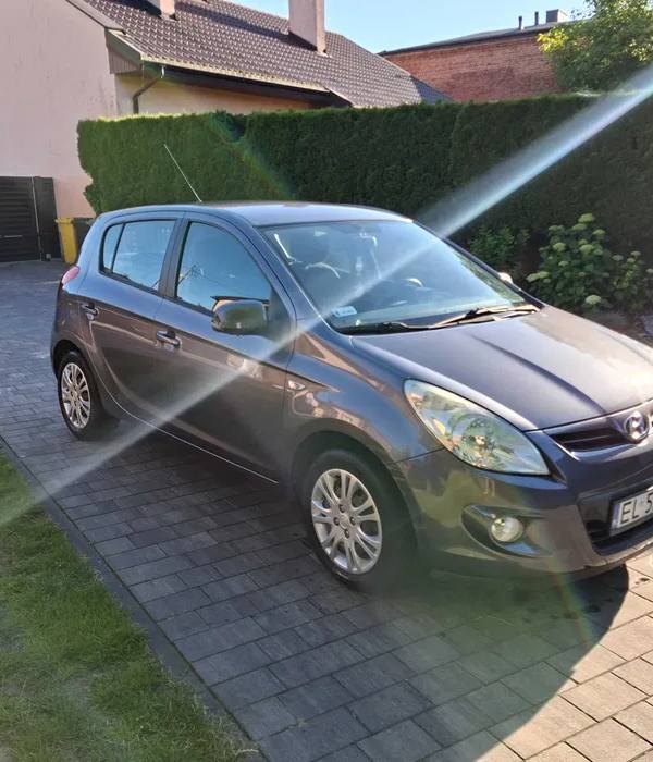 HYUNDAI I 20, 2009 r