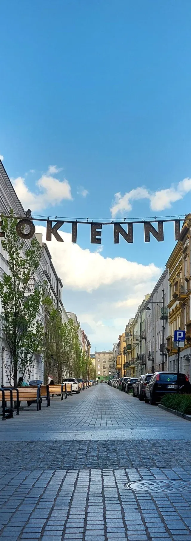 Kamienica przy Włókienniczej wraca do życia. Będą mieszkania i lokale