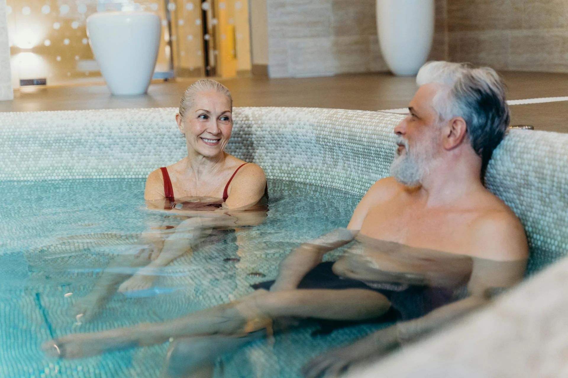 Senioralia 2026. Aquapark Fala za darmo dla łódzkich seniorów