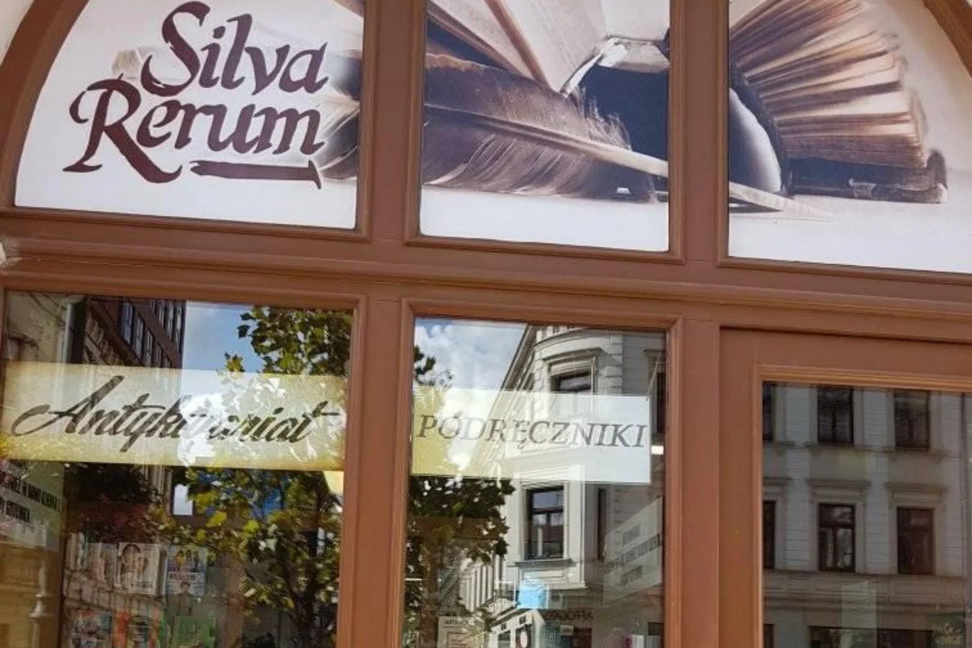 Antykwariat z Piotrkowskiej prosi o pomoc. Nie pozwólmy mu zniknąć