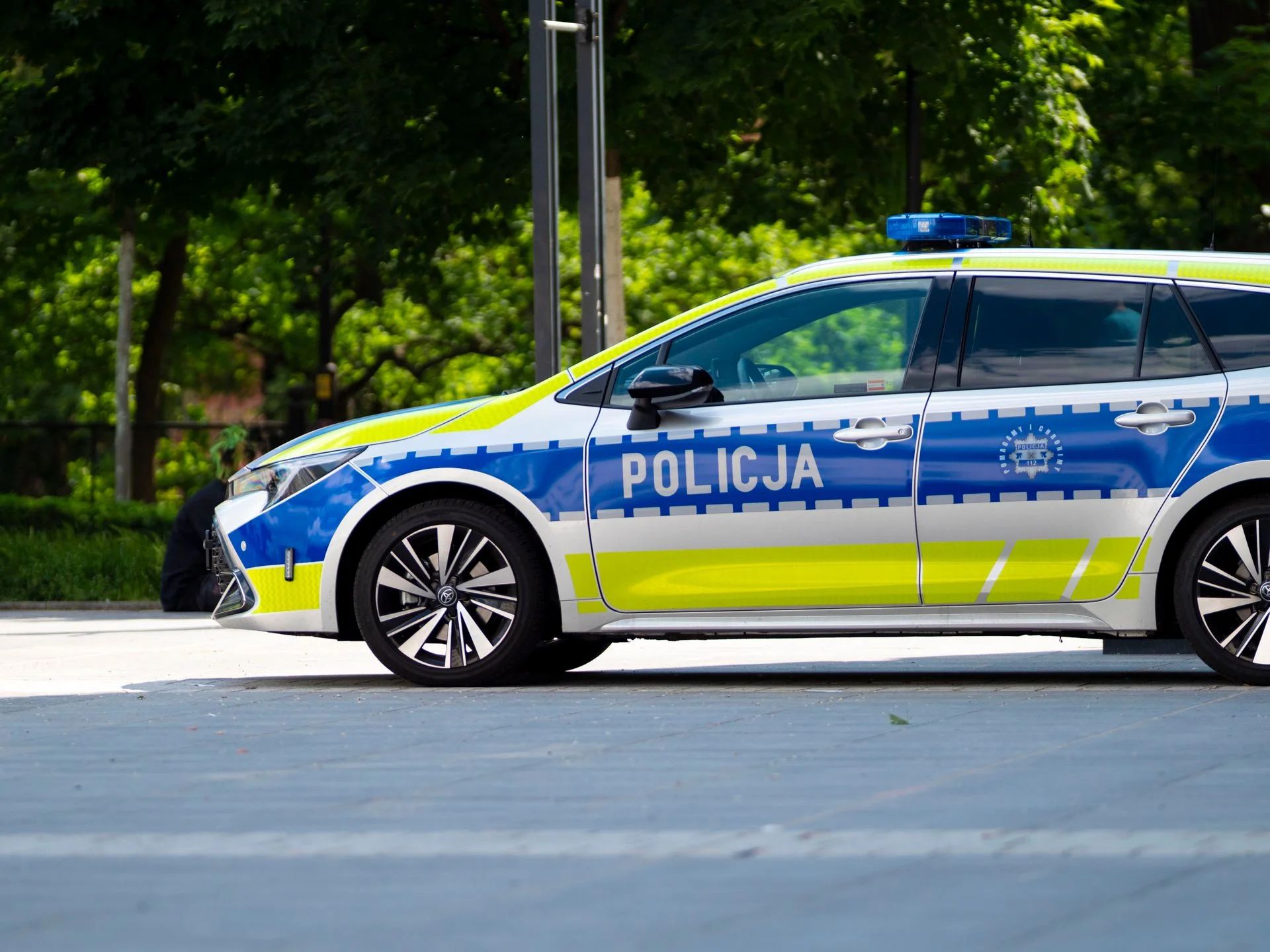 Wynosiła sprzęt z pracy, mąż miał go sprzedawać w sieci
