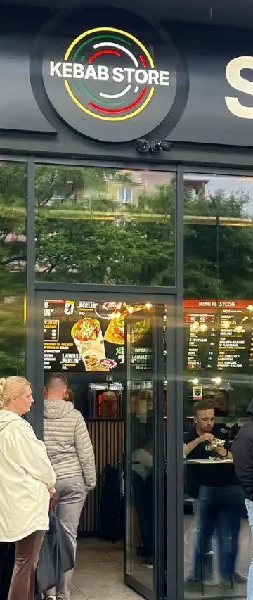 Książulo skrytykował łódzki kebab. Teraz ustawiają się kolejki