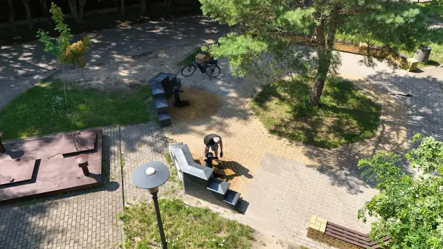 Kolejki po wodę ze studni. Fenomen łódzkich zdrojów