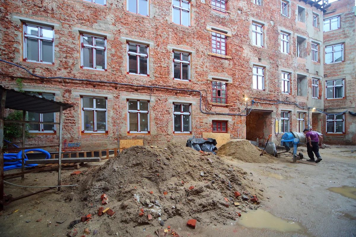 Miała kosztować 12 mln zł. Remont kamienicy na Włókienniczej podrożał o 6,6 mln zł