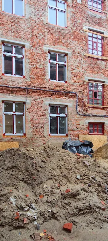 Miała kosztować 12 mln zł. Remont kamienicy na Włókienniczej podrożał o 6,6 mln zł