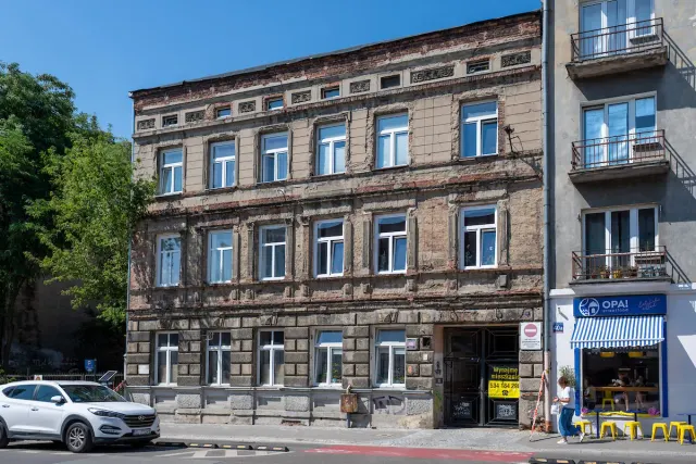 Kamienica przy Rewolucji 40 odzyska fasadę. Jest miejska dotacja