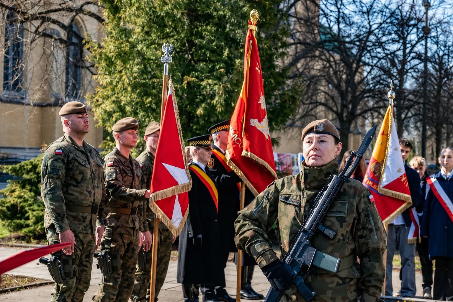 Święto Wojska Polskiego w Łodzi. Defilada i duże zmiany w MPK