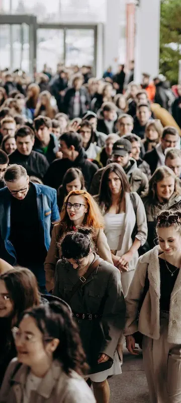 Praca w Łodzi za 9200 zł. Rekrutują EC1, sąd i nowa WAM