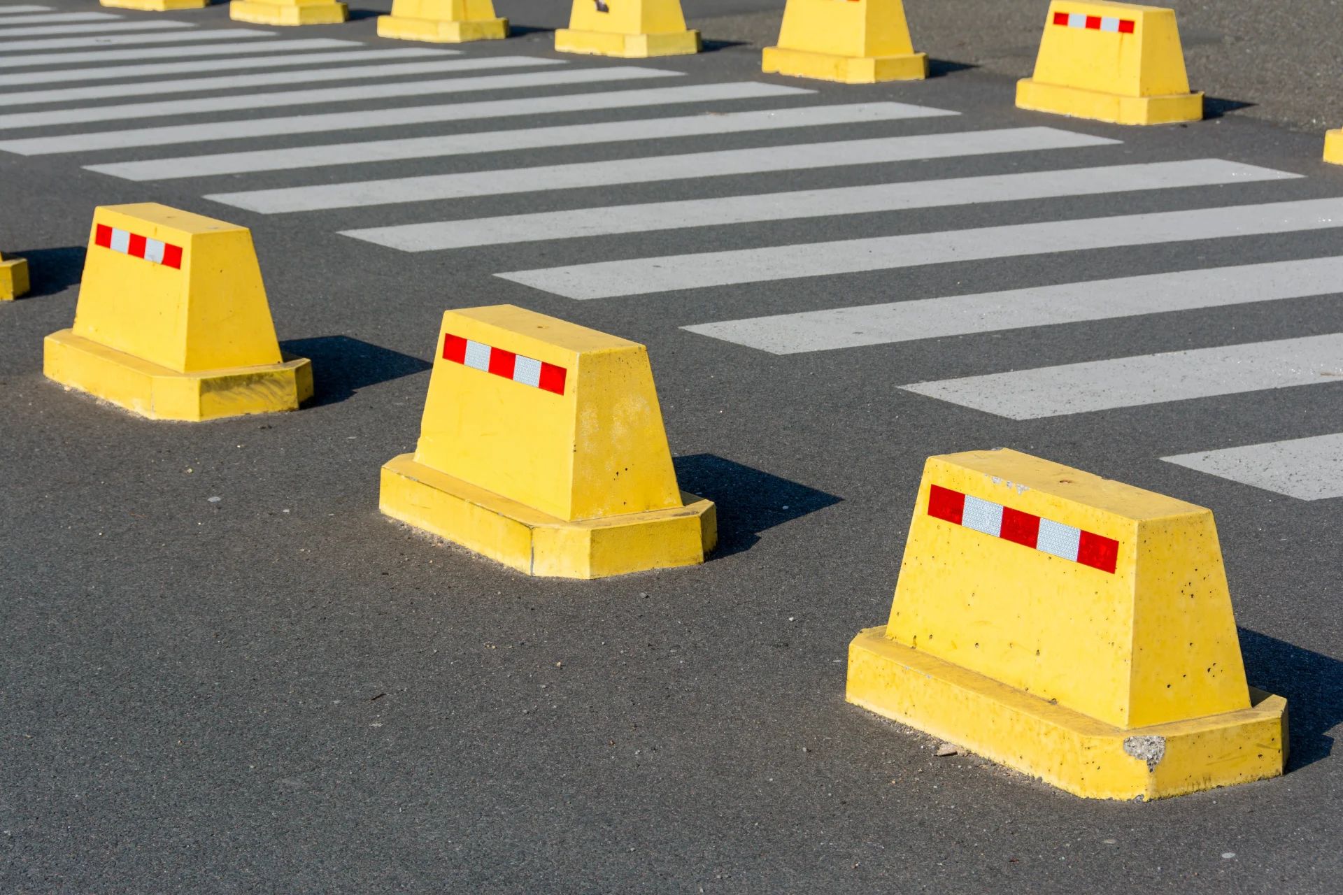 Policja sprawdziła drogi przy szkołach. Od września więcej patroli