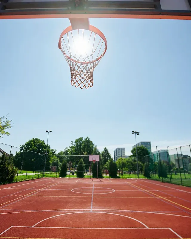 9 boisk za ponad 9 mln zł. Orlik na Kusocińskiego na finiszu