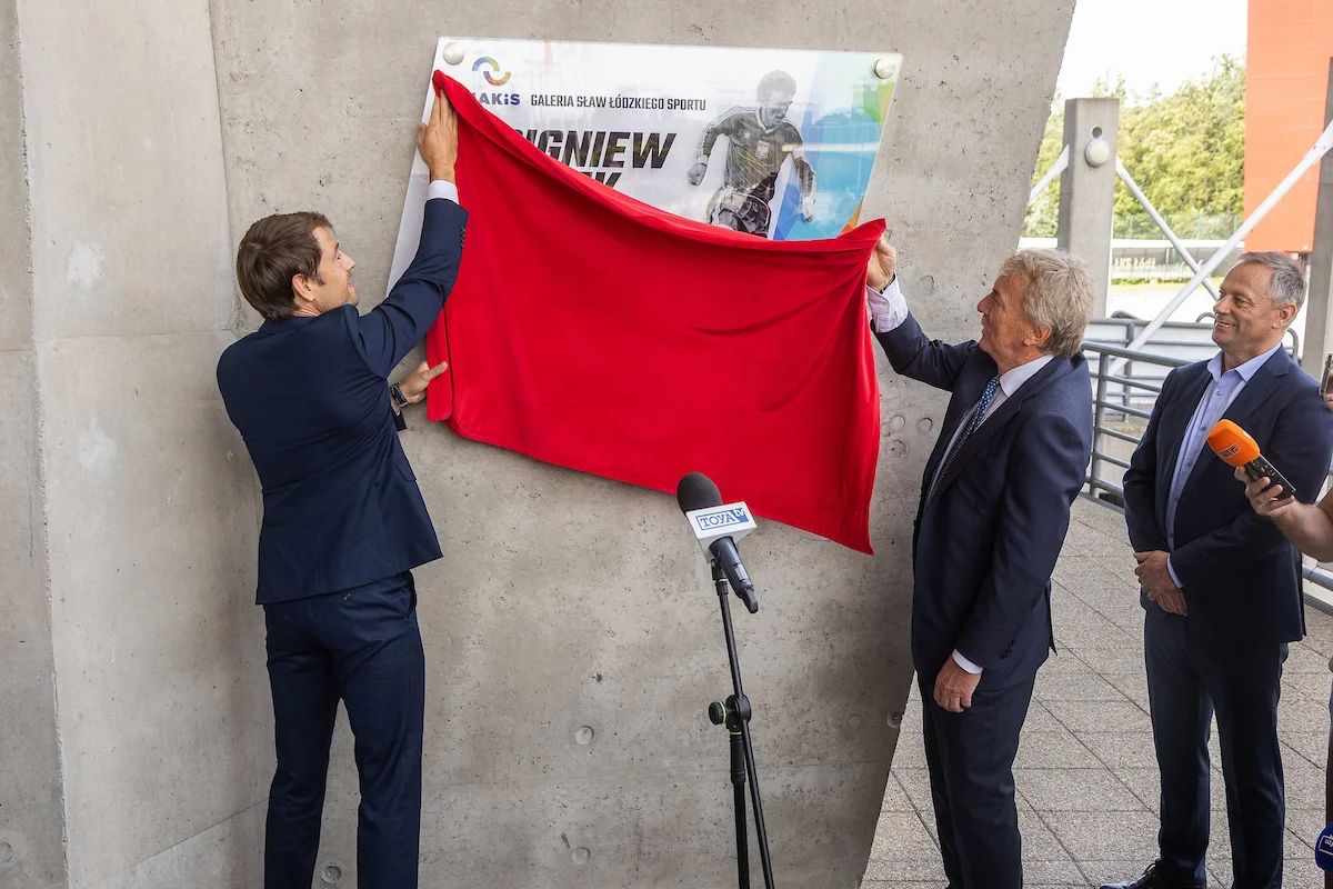 Boniek ma swoją tablicę przy Atlas Arenie