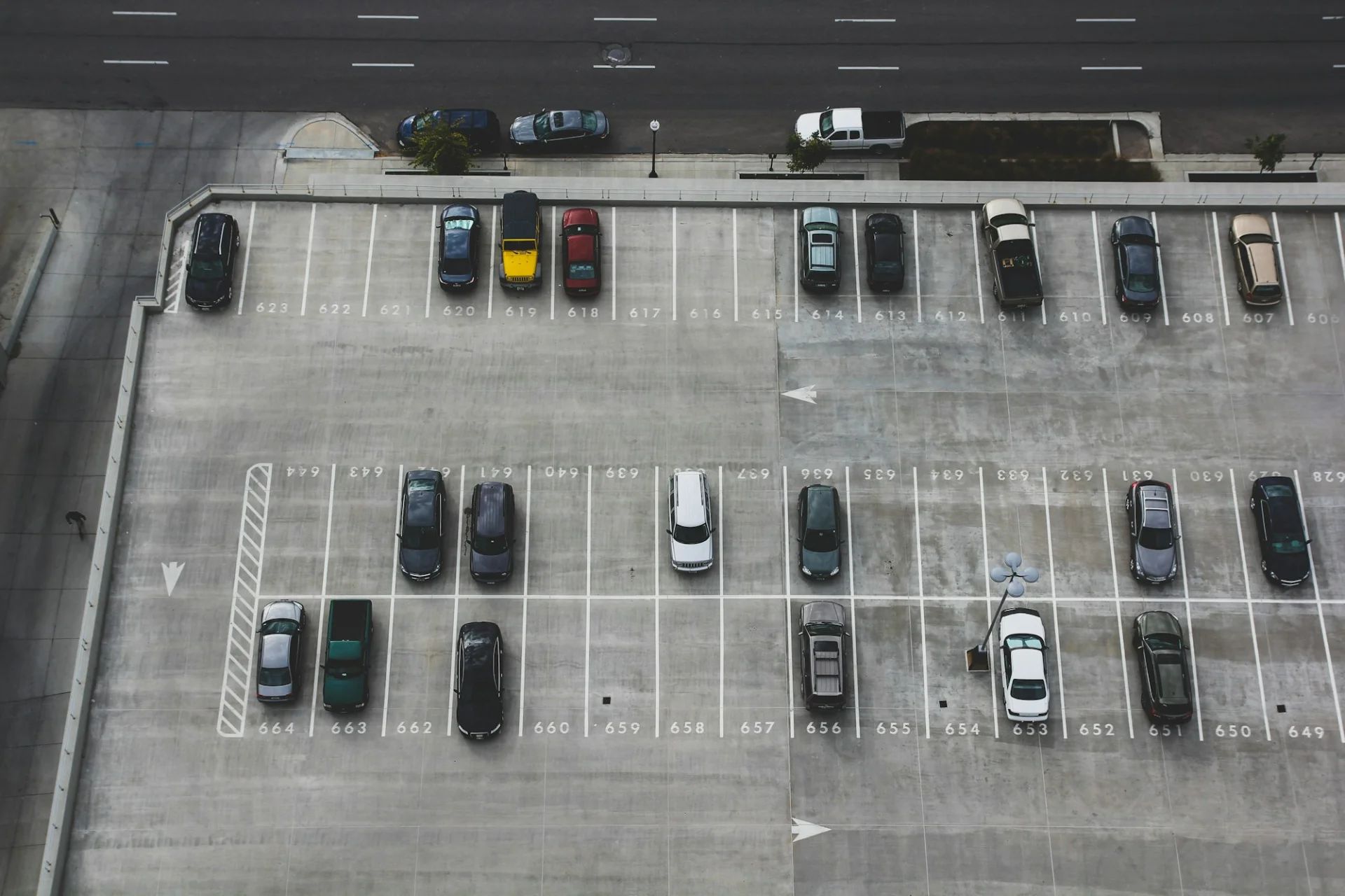 Parking w centrum od 52 gr/h. Nowe abonamenty od 15 września