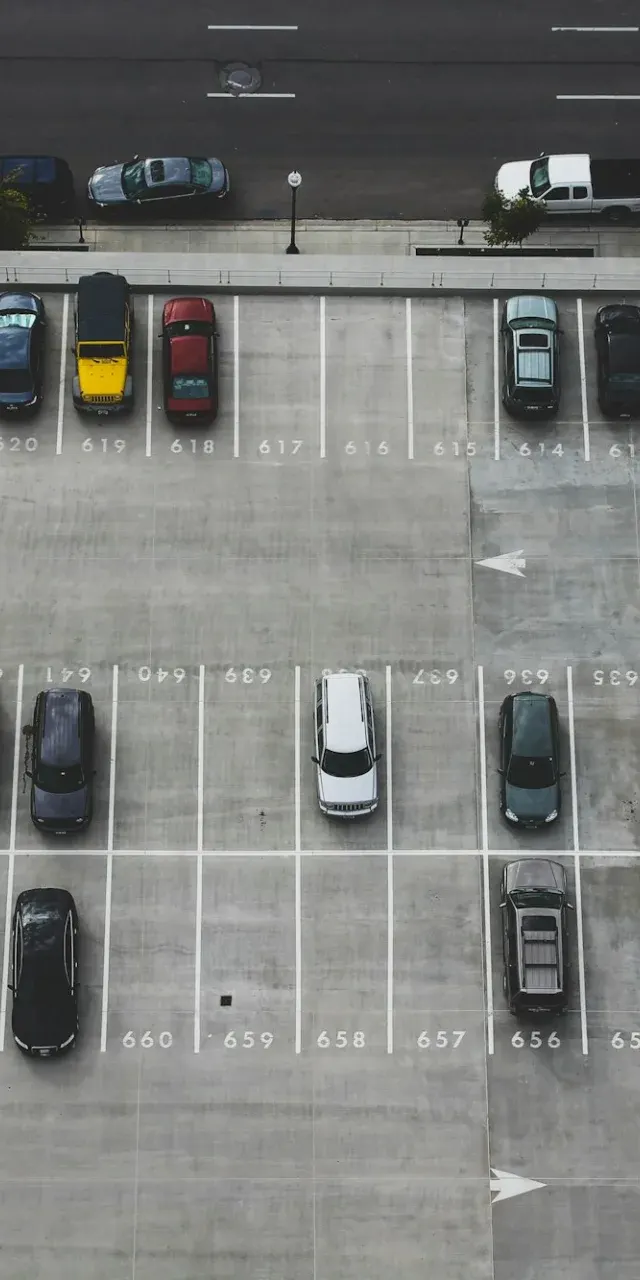 Parking w centrum od 52 gr/h. Nowe abonamenty od 15 września