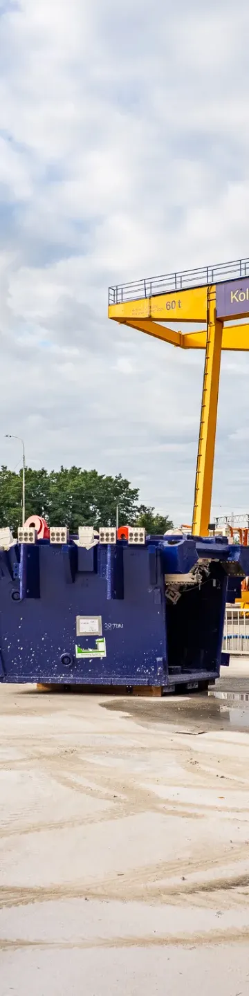 Prawie 40 ton każda. Głowica TBM składa się na Retkini