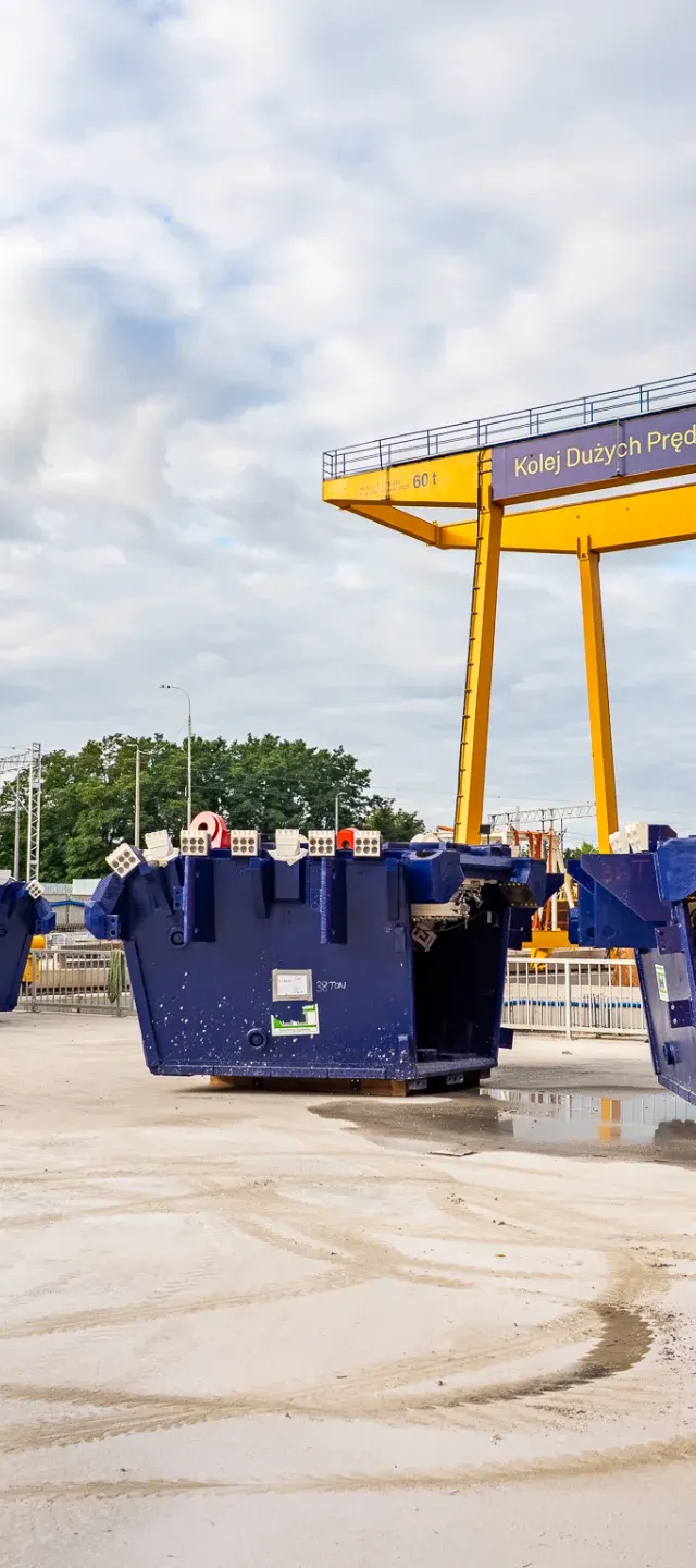 Prawie 40 ton każda. Głowica TBM składa się na Retkini