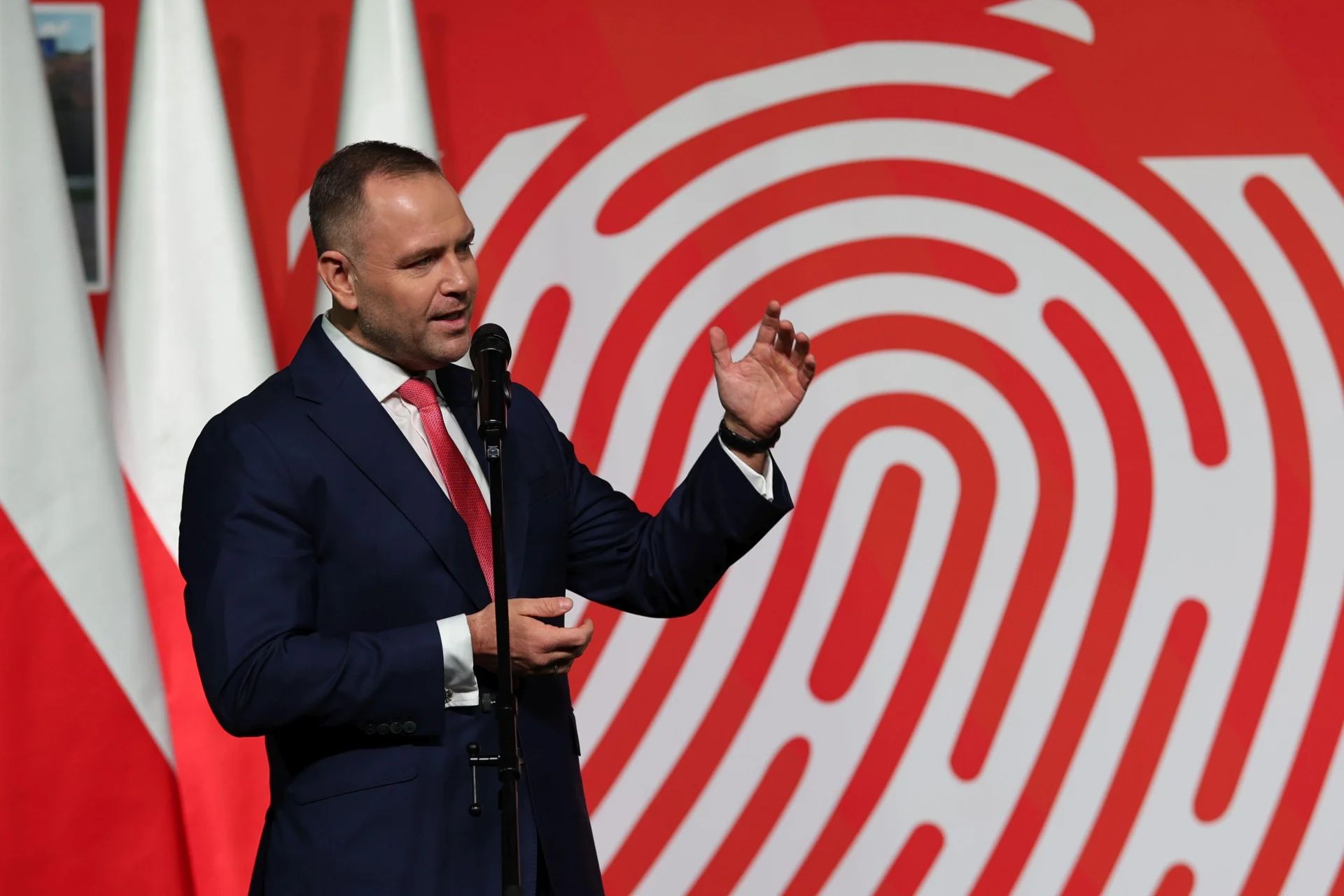 Karol Nawrocki przyjedzie do Łodzi. Pogrzeb ofiar obozu przy Przemysłowej