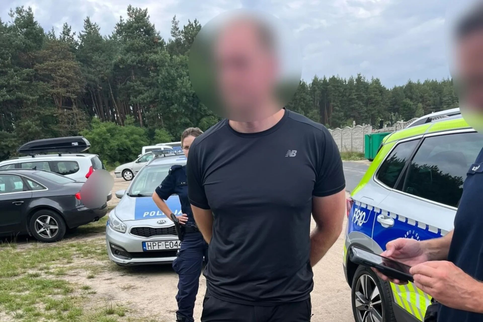 Dorośli faceci jadą się bić za klub. Kibolski „honor” to żenada