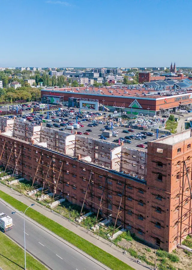 Magazyn Bawełny przy Manufakturze czeka wielka zmiana. Projekt za 61 mln zł