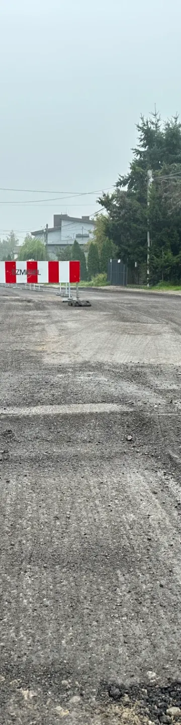 Stare Złotno wreszcie do remontu. Znikną betonowe płyty