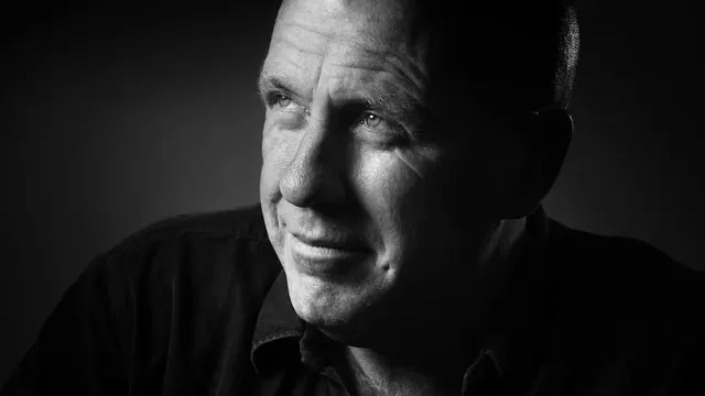 Światowej sławy pisarz w Łodzi. Richard Flanagan spotka się z czytelnikami