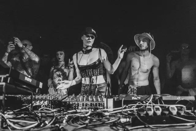 Labirynt Festival zmienia skalę. Dwie noce i ponad 100 DJ-ów