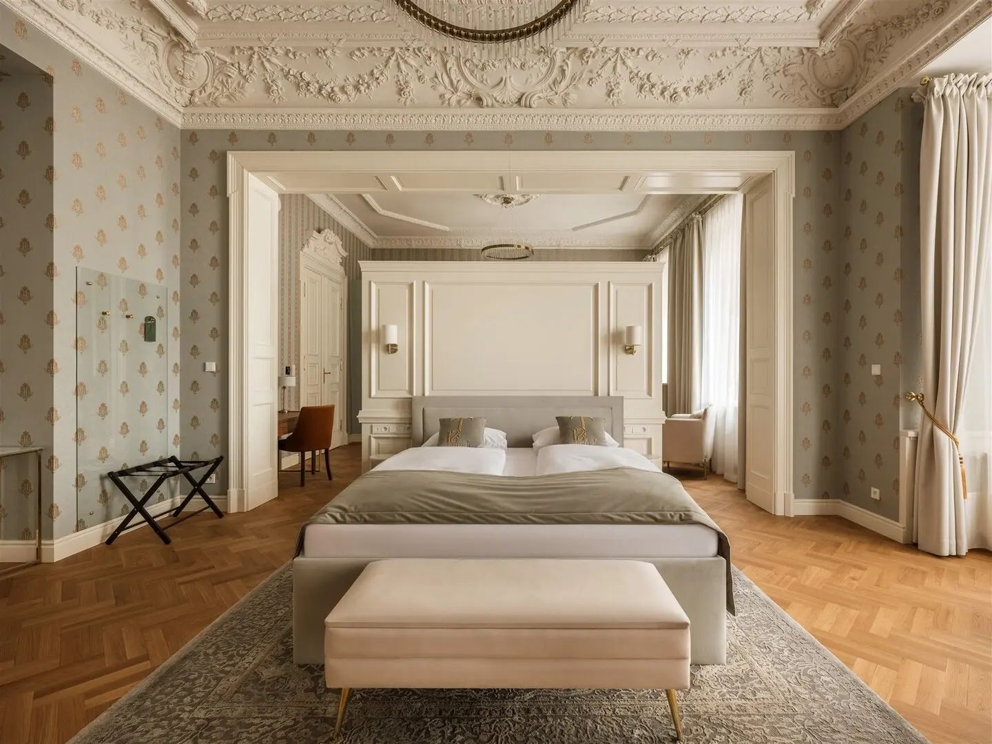 Hotel Traugutta 12