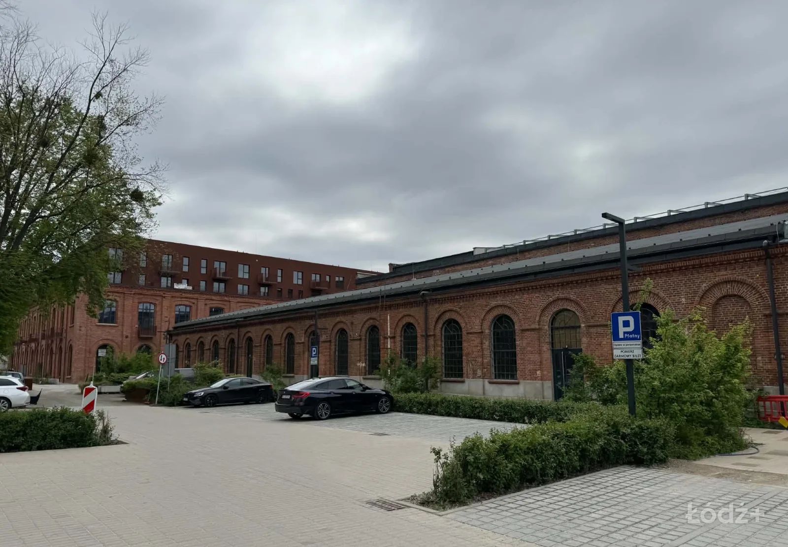 Lokal 557m2 Fuzja Łódź, obok Auchan
