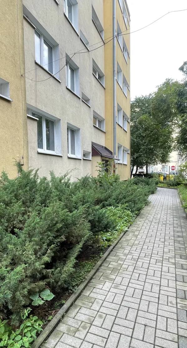 2 pokoje z balkonem do własnej aranżacji,  lokalizacja: ul Tramwajowa
